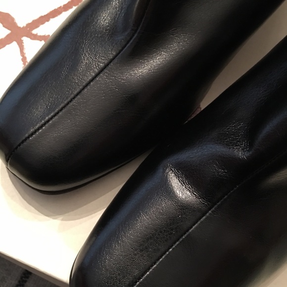 Women’s Black Bootie - Picture 3 of 5